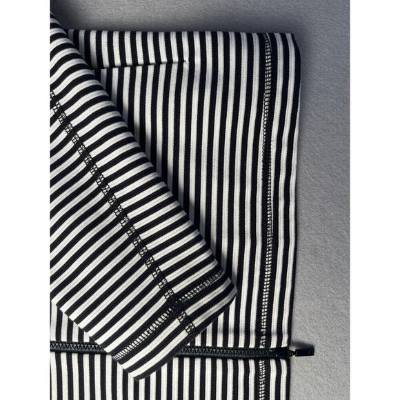 Lafayette 148 B&W striped zip up coat, Size Medium - Picture 2 of 5